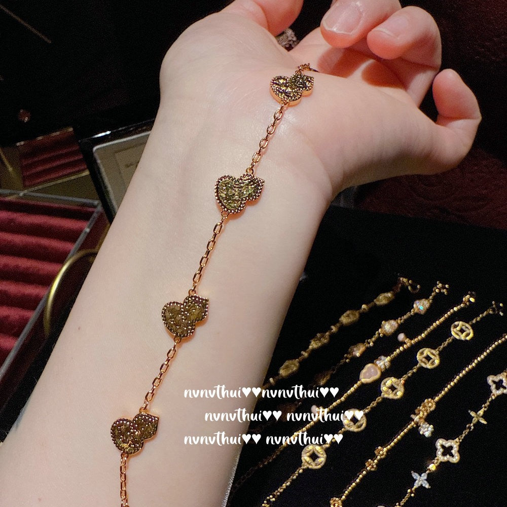 512QIP 'Ice-Cracked Lucky Gourd' Bracelet