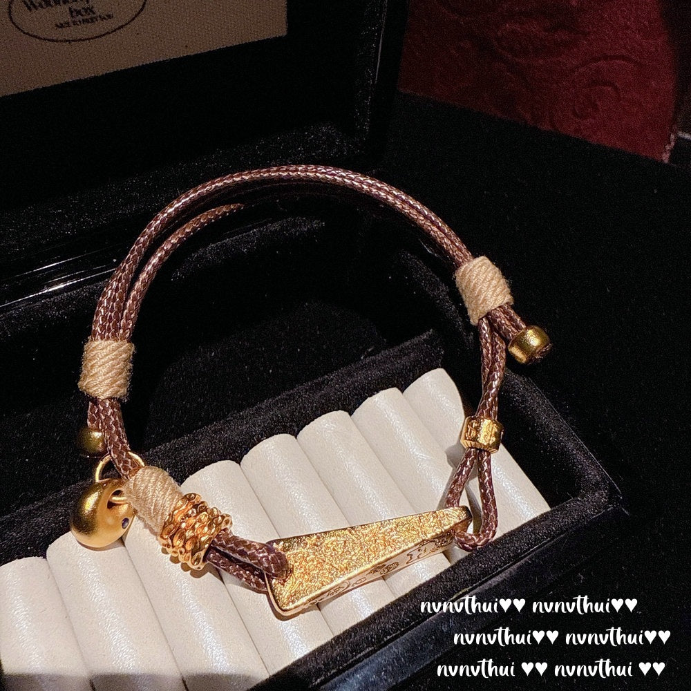 167NV Coiled Cheese PU Leather Bracelet