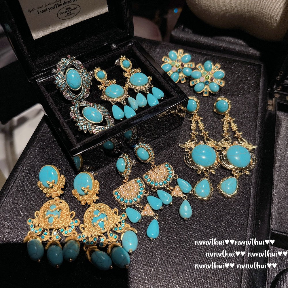 Italian Vintage Carved Turquoise Drop Earrings