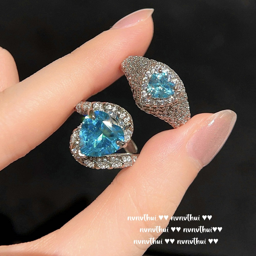809ZZ Sri Lankan Blue Heart Gemstone Ring