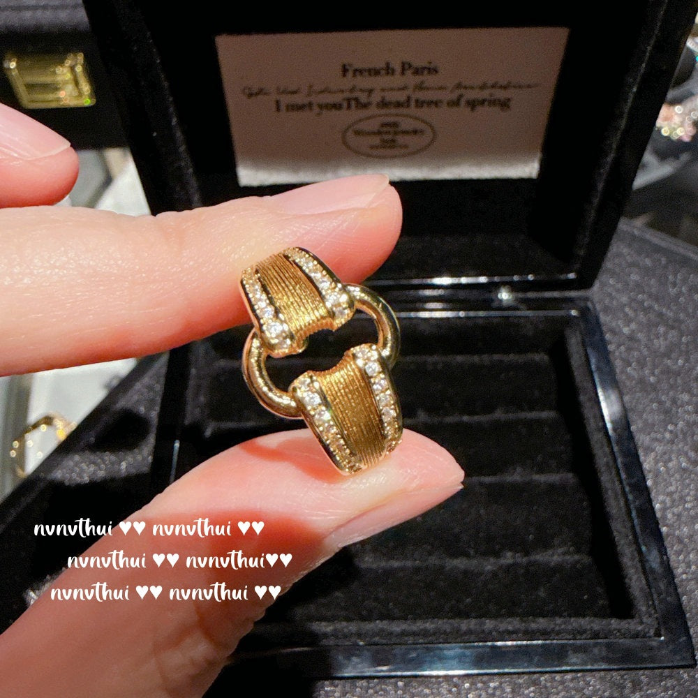 537HAO Vintage Brushed Twin Lotus Ring 18K Gold