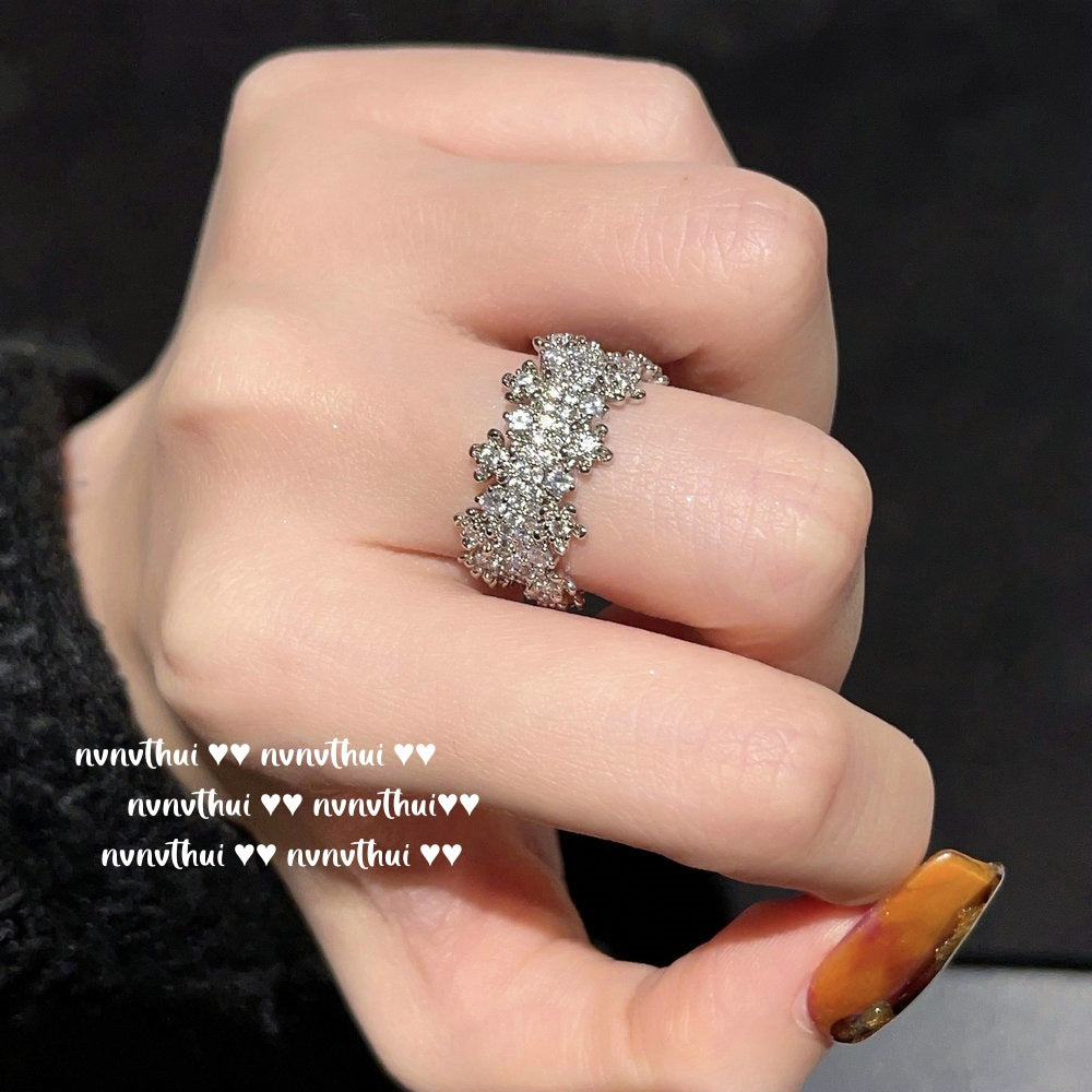 Italian Vintage Arc-Shaped Milky Way Gemstone Ring