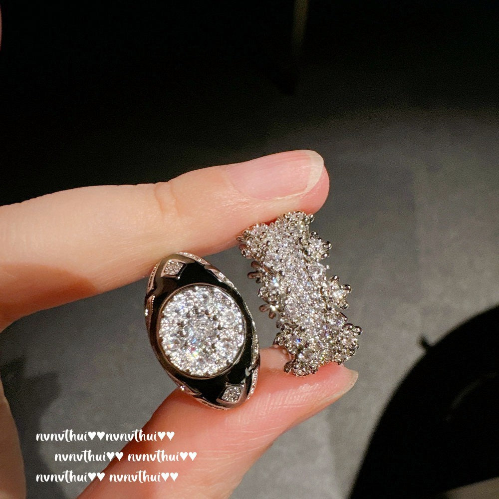 Italian Vintage Arc-Shaped Milky Way Gemstone Ring