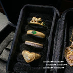810Z Vintage Emerald Kitten Zircon Stackable Ring
