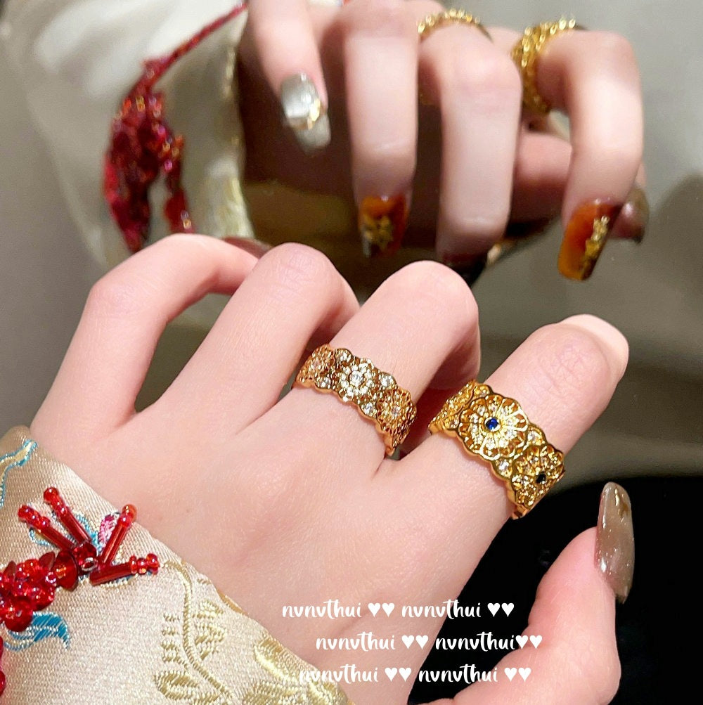 424NV Lattice Blue Zirconia Floral Petal Open Ring