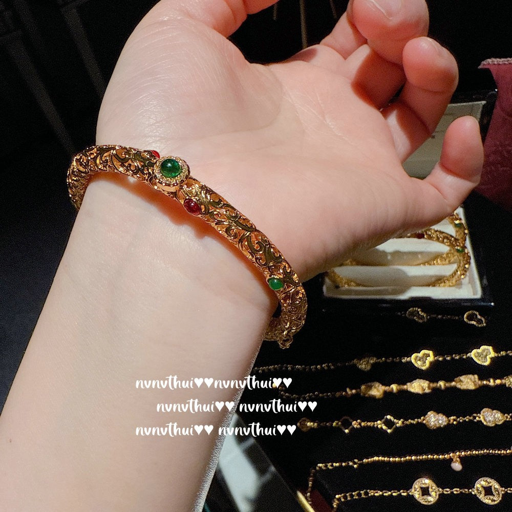 509NV Gold-Plated Filigree Imperial Chalcedony Bangle