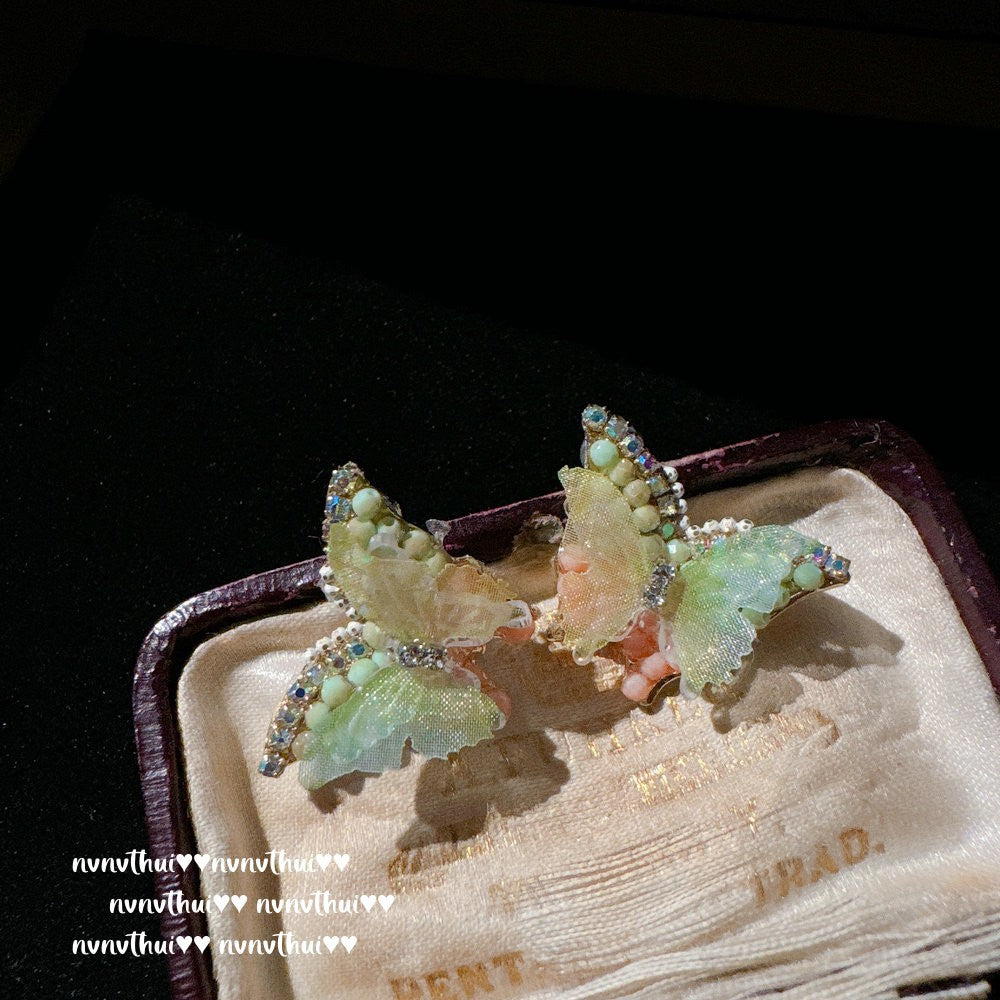 3280QIP Garden Green Butterfly Zircon Fabric Earrings