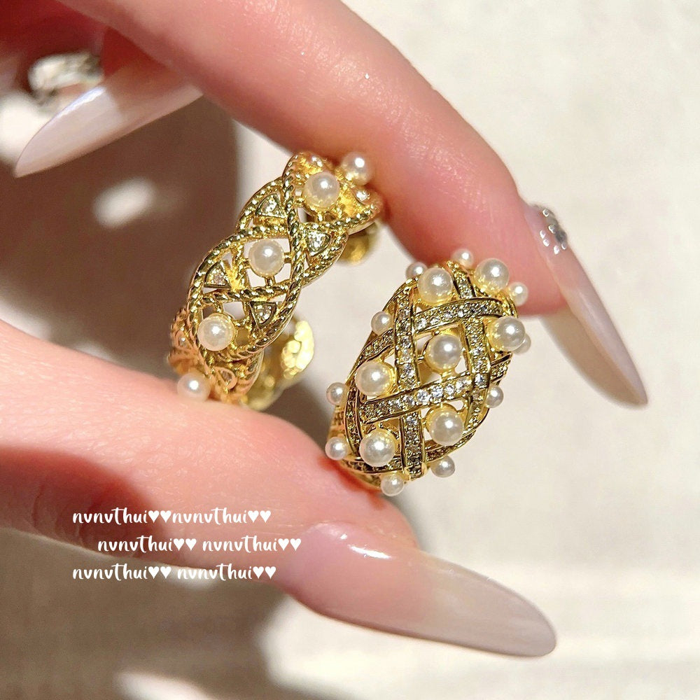 110Z Crown & Honeycomb Pearl Open Ring