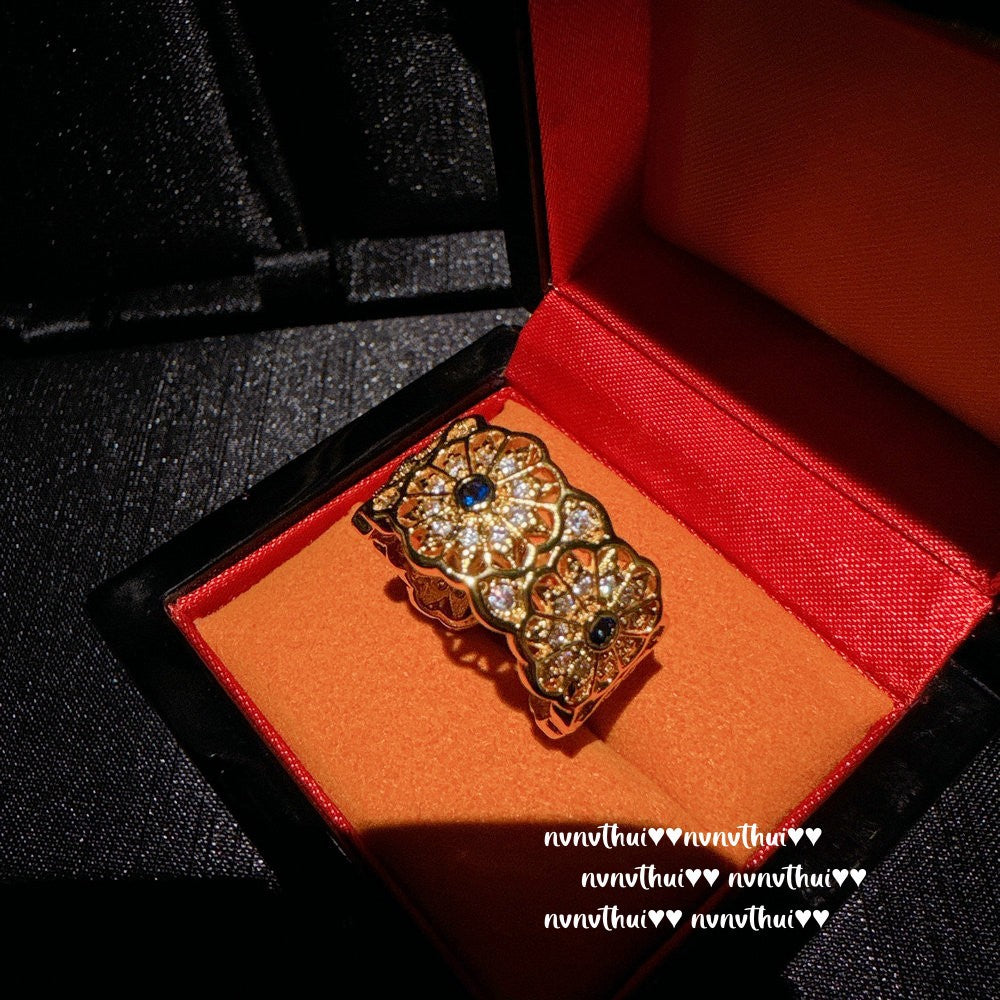 424NV Lattice Blue Zirconia Floral Petal Open Ring