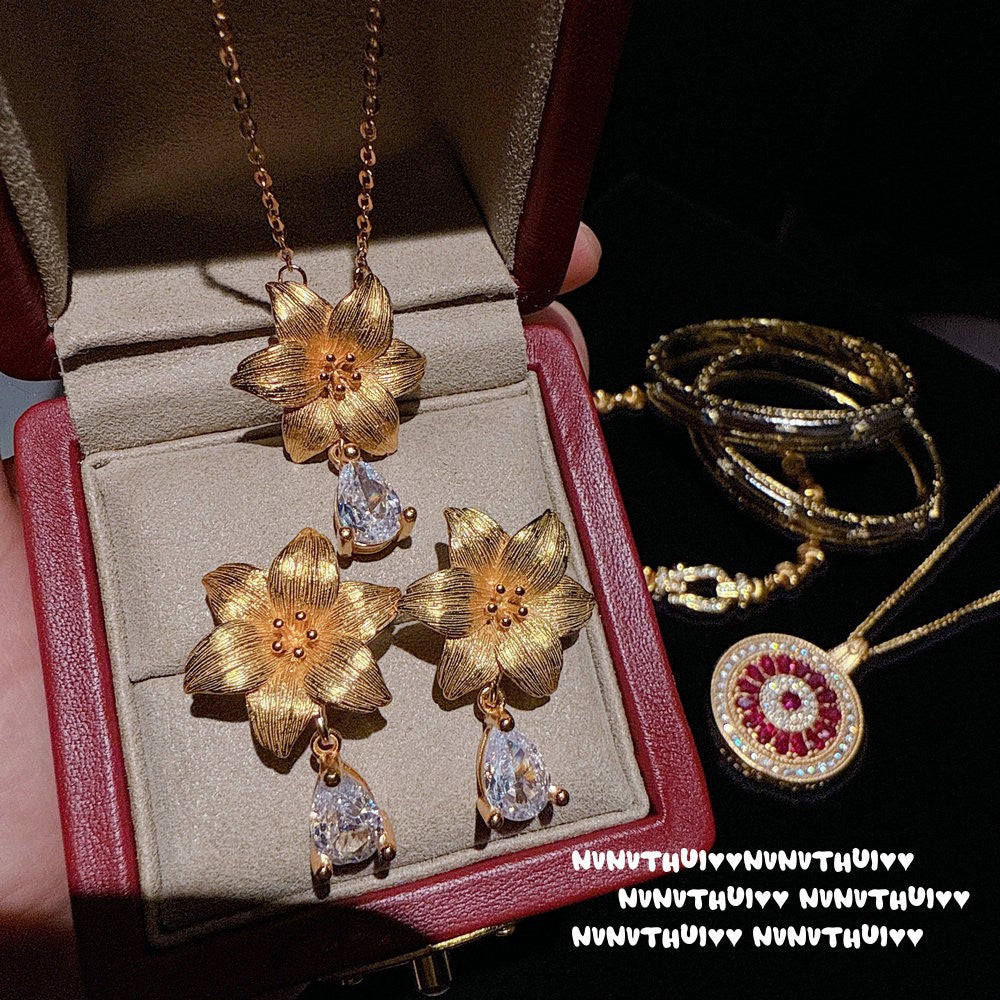 Lily Goddess Waterdrop Jewelry Set