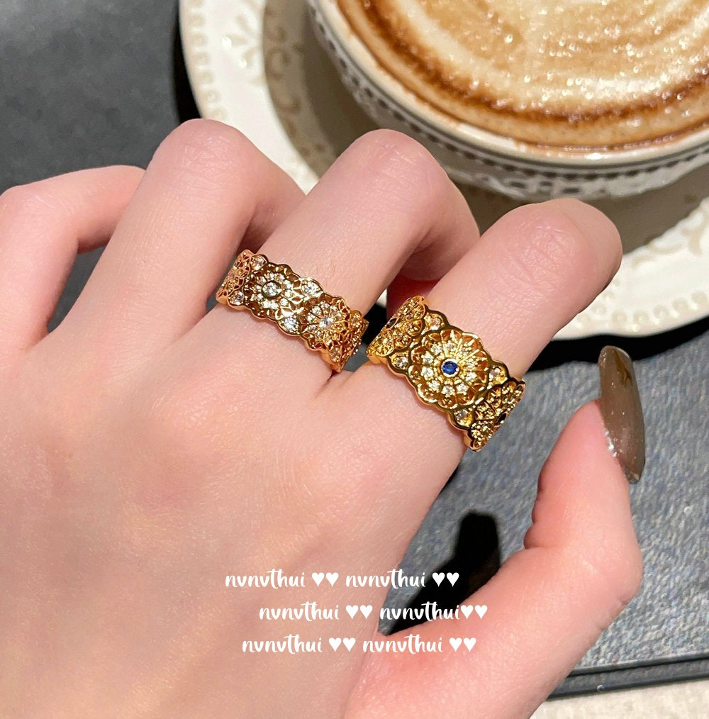 424NV Lattice Blue Zirconia Floral Petal Open Ring
