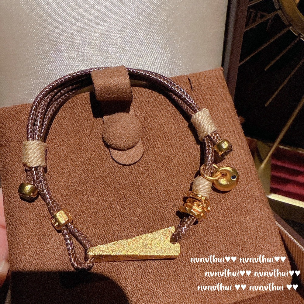 167NV Coiled Cheese PU Leather Bracelet