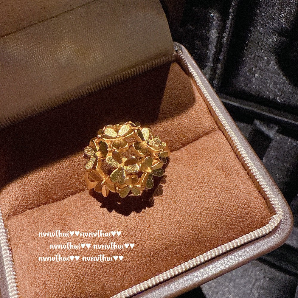 2021QIP Brushed Magnolia Zircon Open Ring