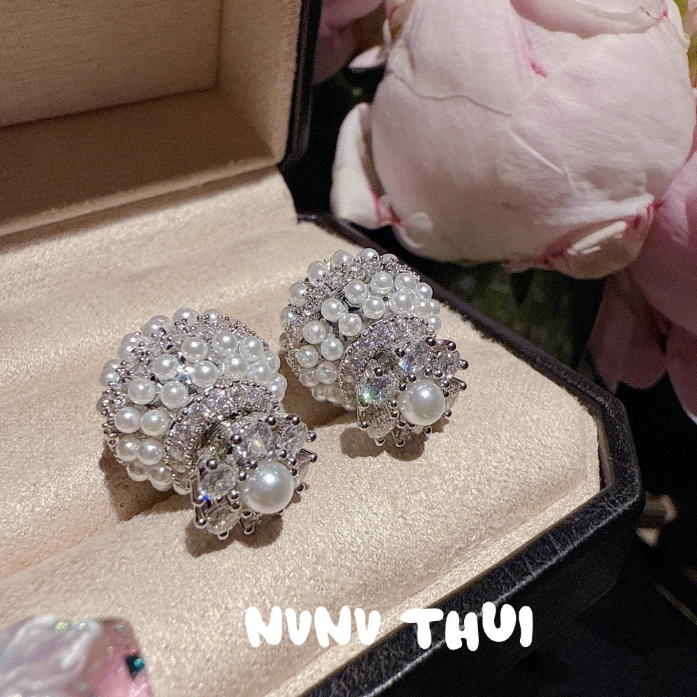 Glass-Crystal Sunflower Gemstone Earrings