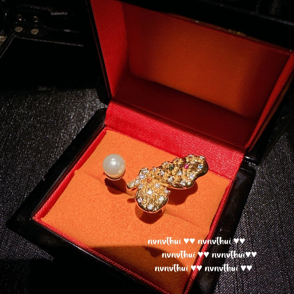 537HAO Gold-Plated Brushed Butterfly Ring
