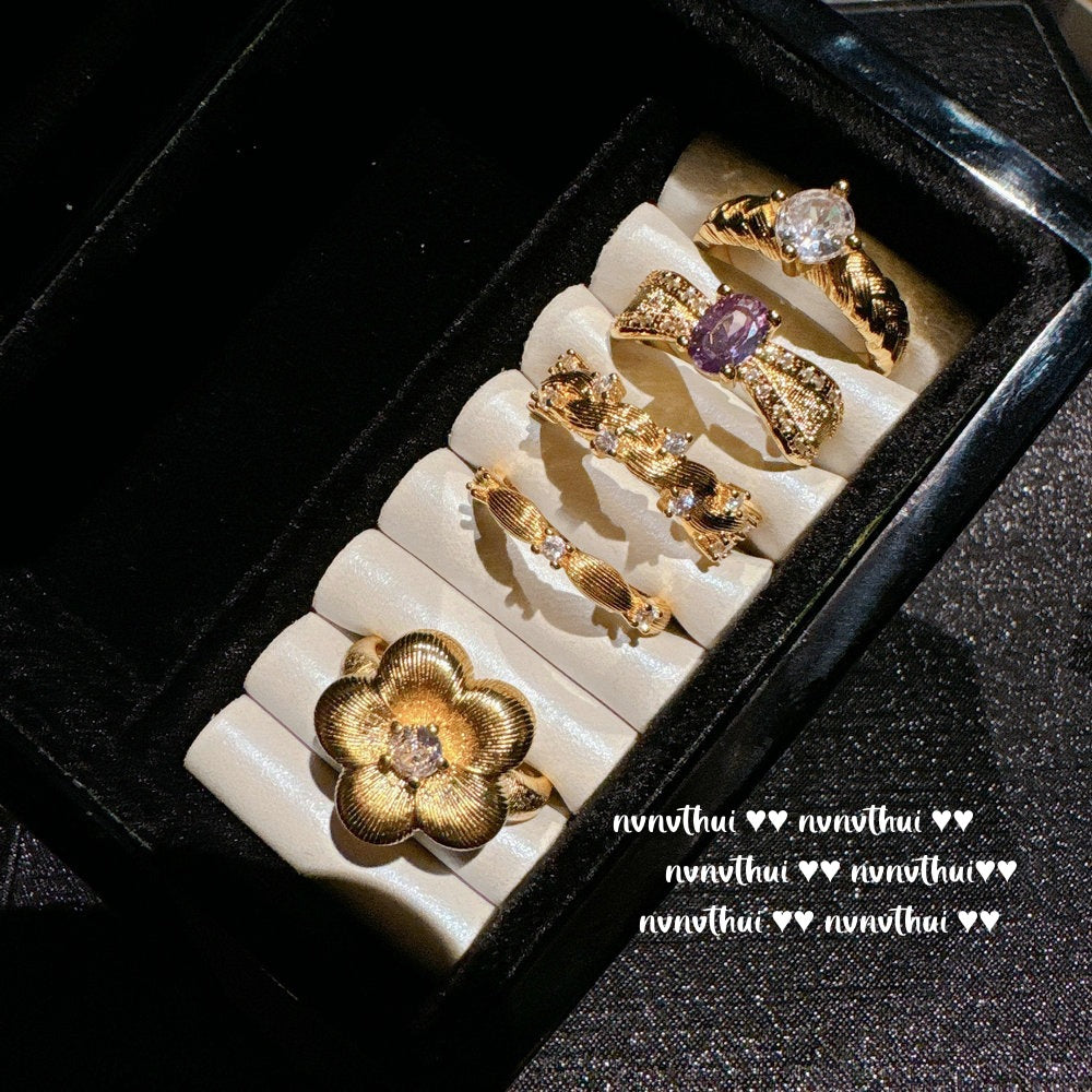 Italian Vintage Brushed Thorn Vine Gemstone Ring