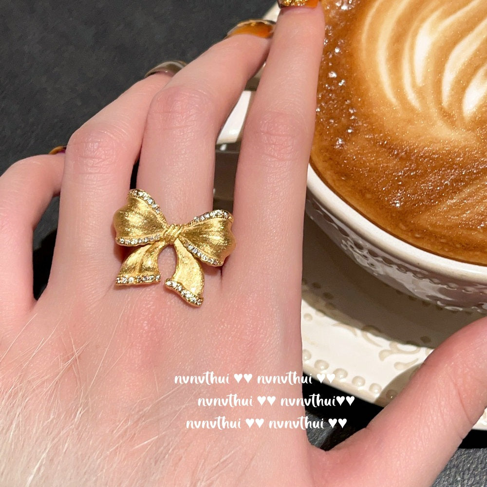 172HONCC Gold-Plated Brushed Bow Open Ring
