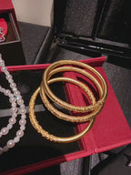 2021NV Gold-Plated Iris Minimalist Bangle